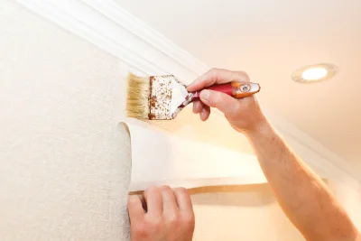 Pose de papier peint au Gâvre — revêtements muraux et toiles de verre